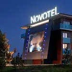 Novotel Lausanne Bussigny Hotell 4*