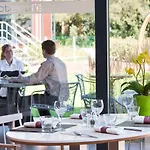 Отель Novotel Lausanne Bussigny Криссье