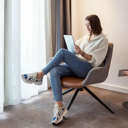 Novotel Lausanne Bussigny 4*