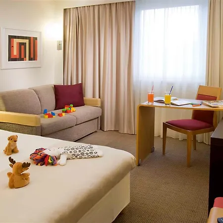 Novotel Lausanne Bussigny Hotel