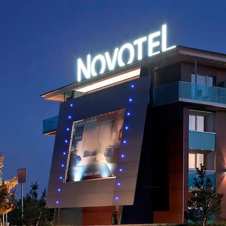 Novotel Lausanne Bussigny Отель Криссье