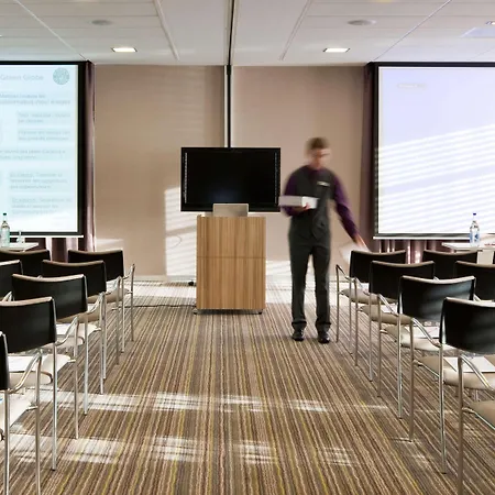 Отель Novotel Lausanne Bussigny 4*