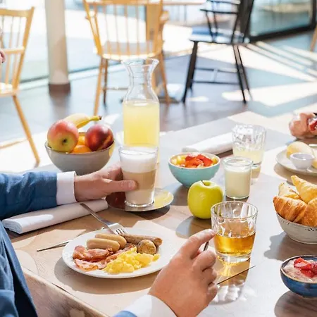 Novotel Lausanne Bussigny 4* Криссье