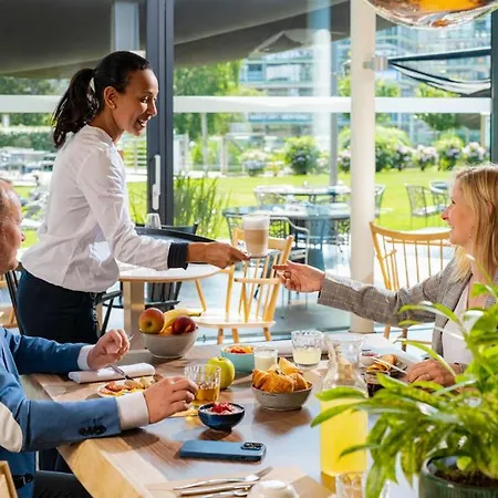 Novotel Lausanne Bussigny Криссье