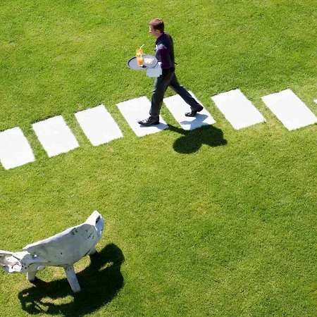 Novotel Lausanne Bussigny 4*