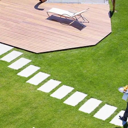 Novotel Lausanne Bussigny 4*