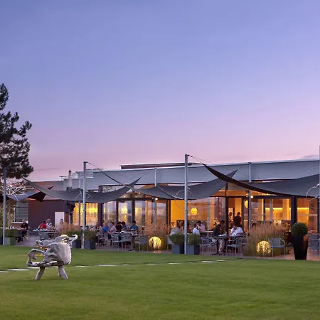 Novotel Lausanne Bussigny 4* Crissier