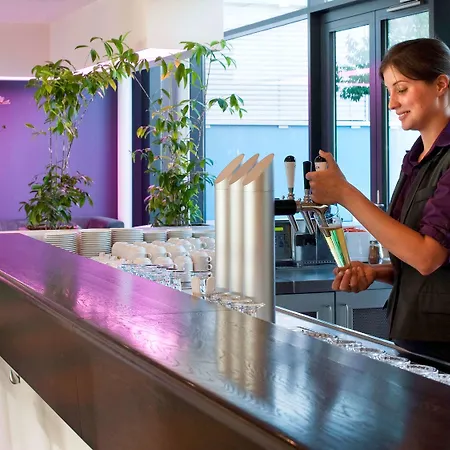 Novotel Lausanne Bussigny 4* Crissier