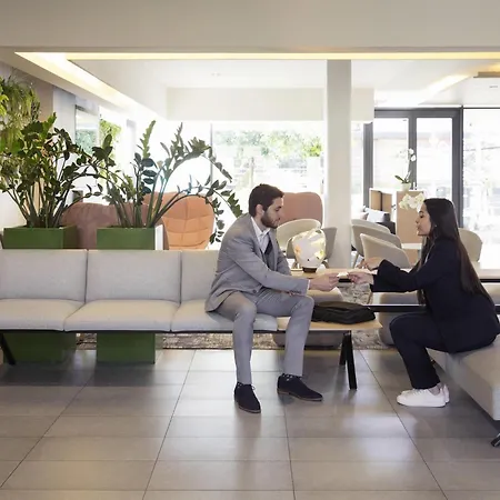 Novotel Lausanne Bussigny Hotel