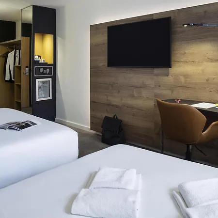Novotel Lausanne Bussigny Hotel 4*