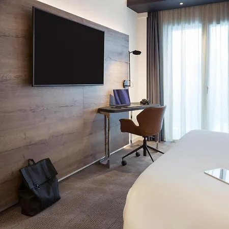 Novotel Lausanne Bussigny Hotel 4*