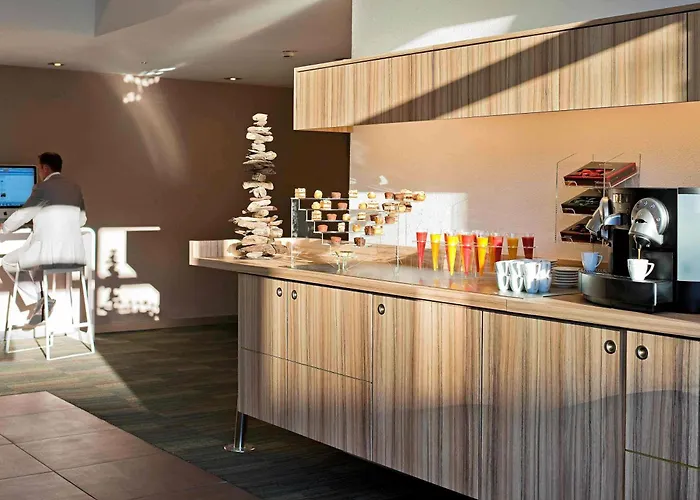 Hotel Novotel Lausanne Bussigny 4*