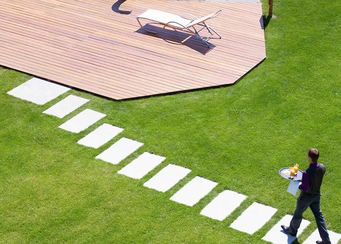 Novotel Lausanne Bussigny 4*