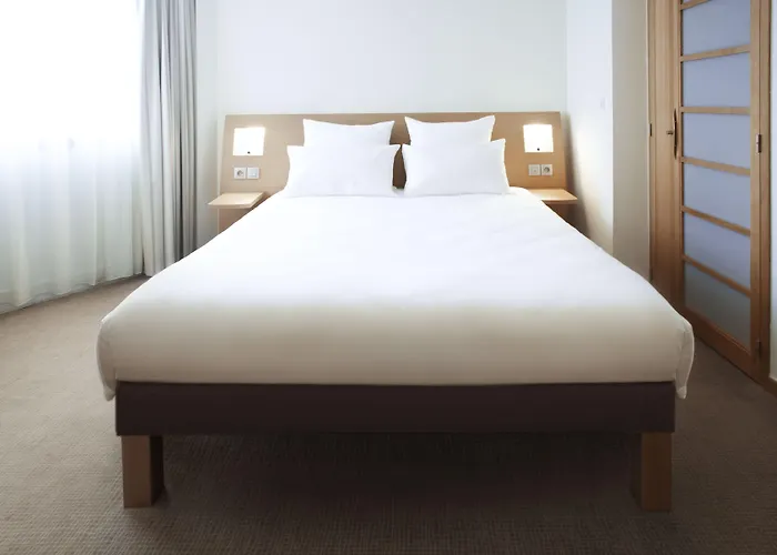 Novotel Lausanne Bussigny 4*