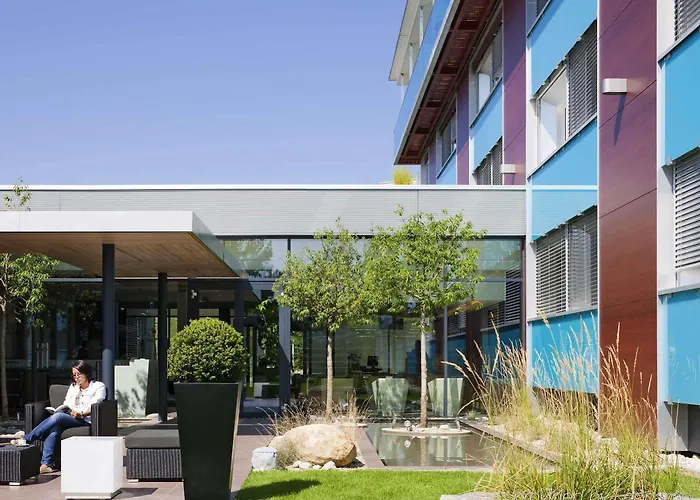 نوفوتيل لوزان بوسيني 4* كريسير